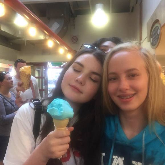 Meet your Posher, Rosa - Picture 1 of 1